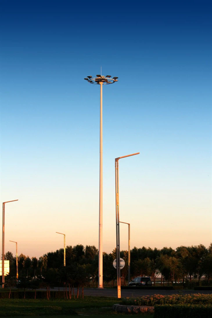 China Manufacturer Good Quality Galvanized High Mast Light For Stadium Outdoor Lighting